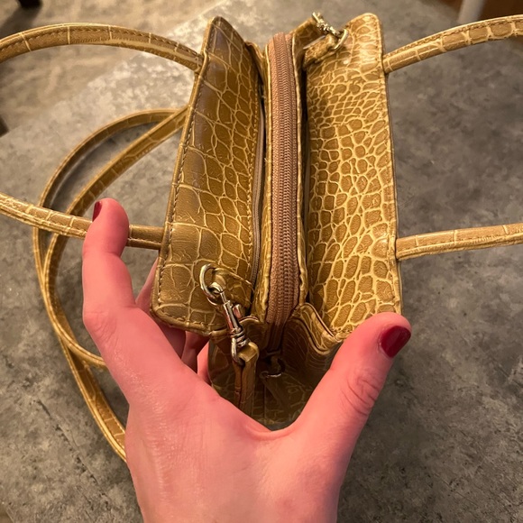 Nine West Purse - Picture 6 of 8